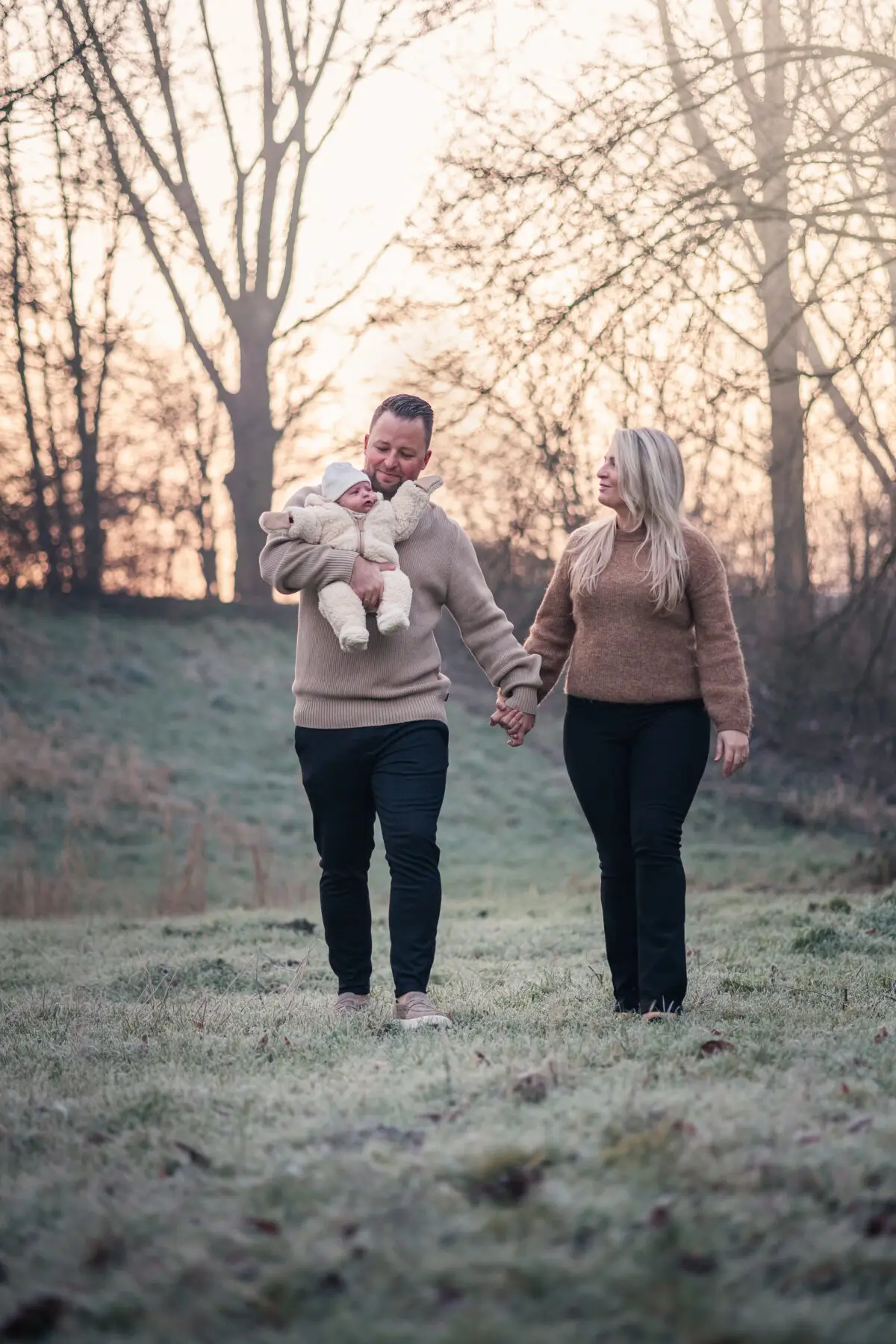 newborn fotoshoot buiten
