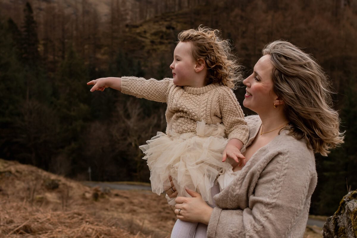 gezinsshoot samen ontspannen buitenland